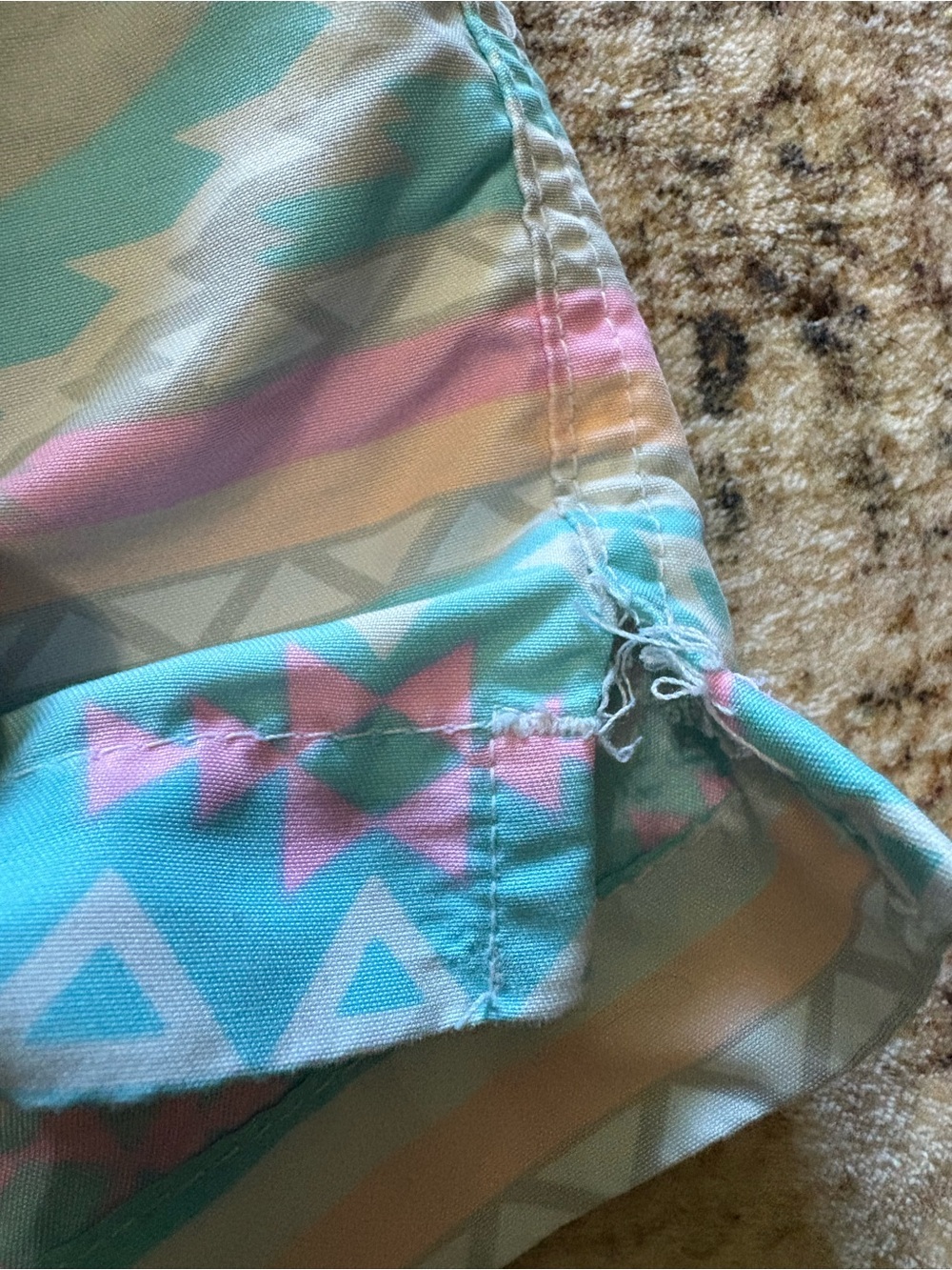 Chubbies Men’s Aztec Print Swim Shorts Size Large - Picture 2 of 7
